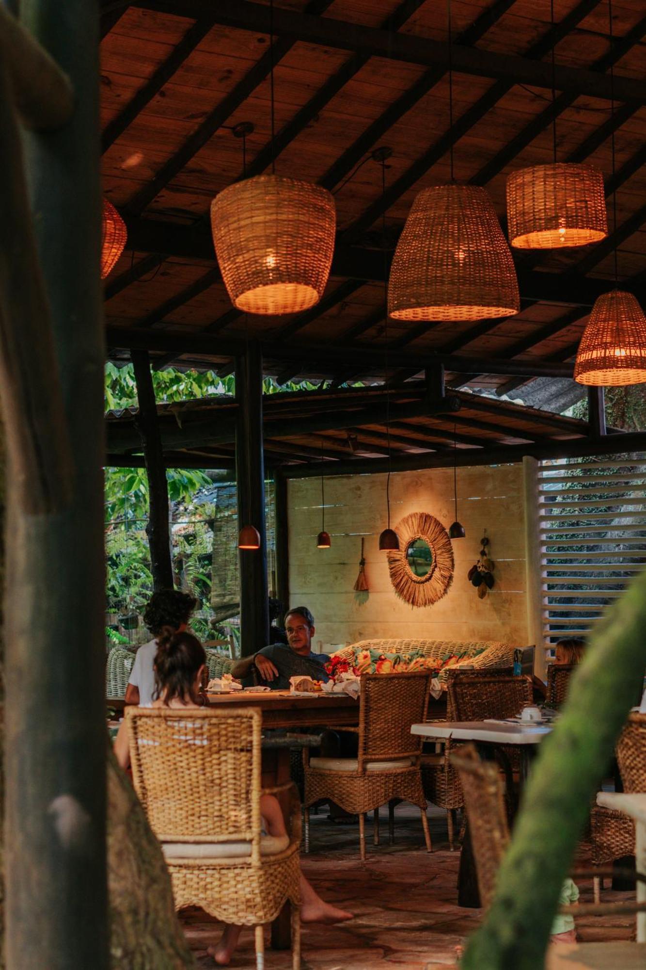 Fruta Pao Inn